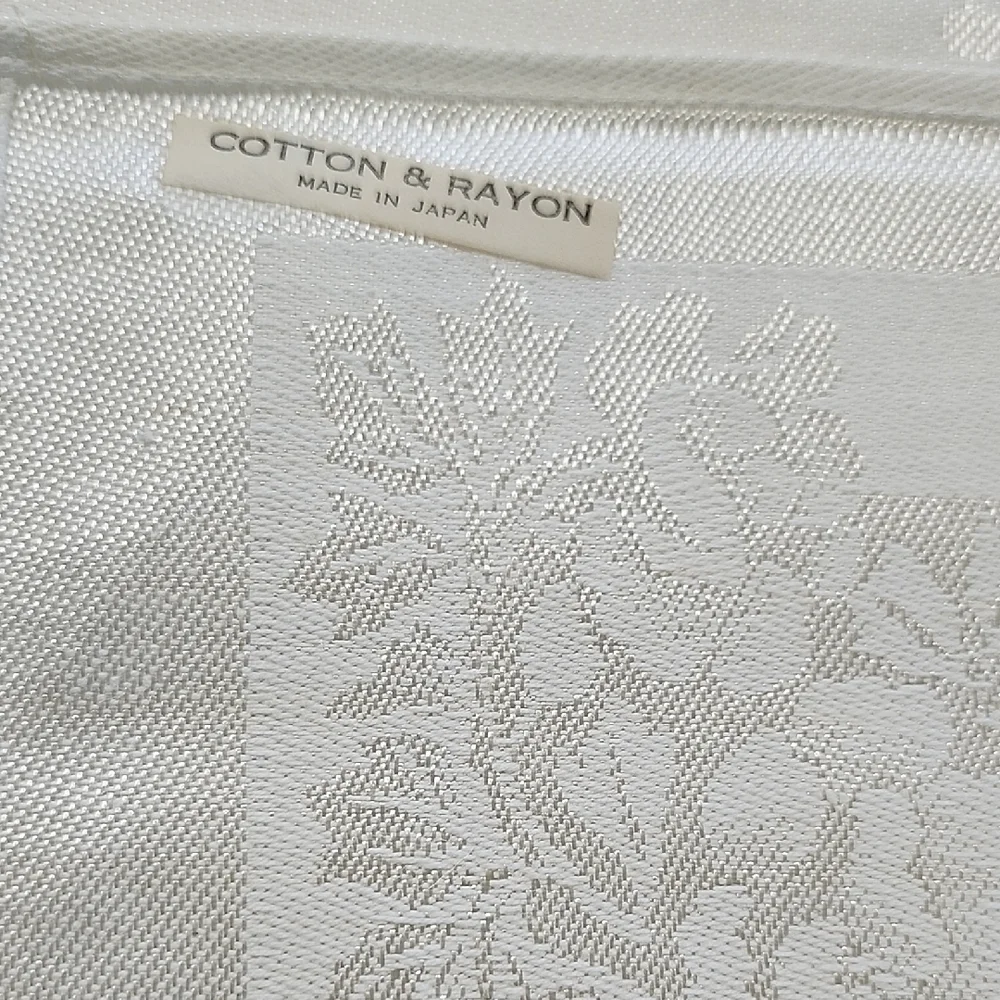 Vintage ClothTablecloth & 8 Napkin Set Ivory/Cream Imported Japan Damask Set New
